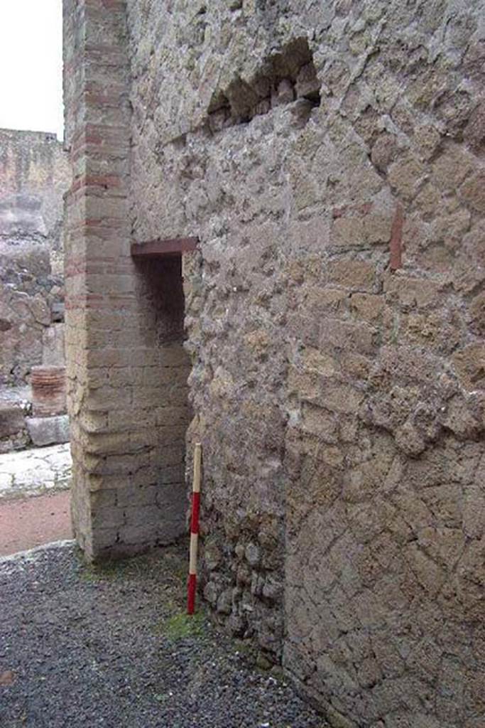 Ins. Or II, 12 Herculaneum. January 2002.
Looking towards west end of north wall, with doorway to latrine just inside entrance doorway.
Photo courtesy of Nicolas Monteix.